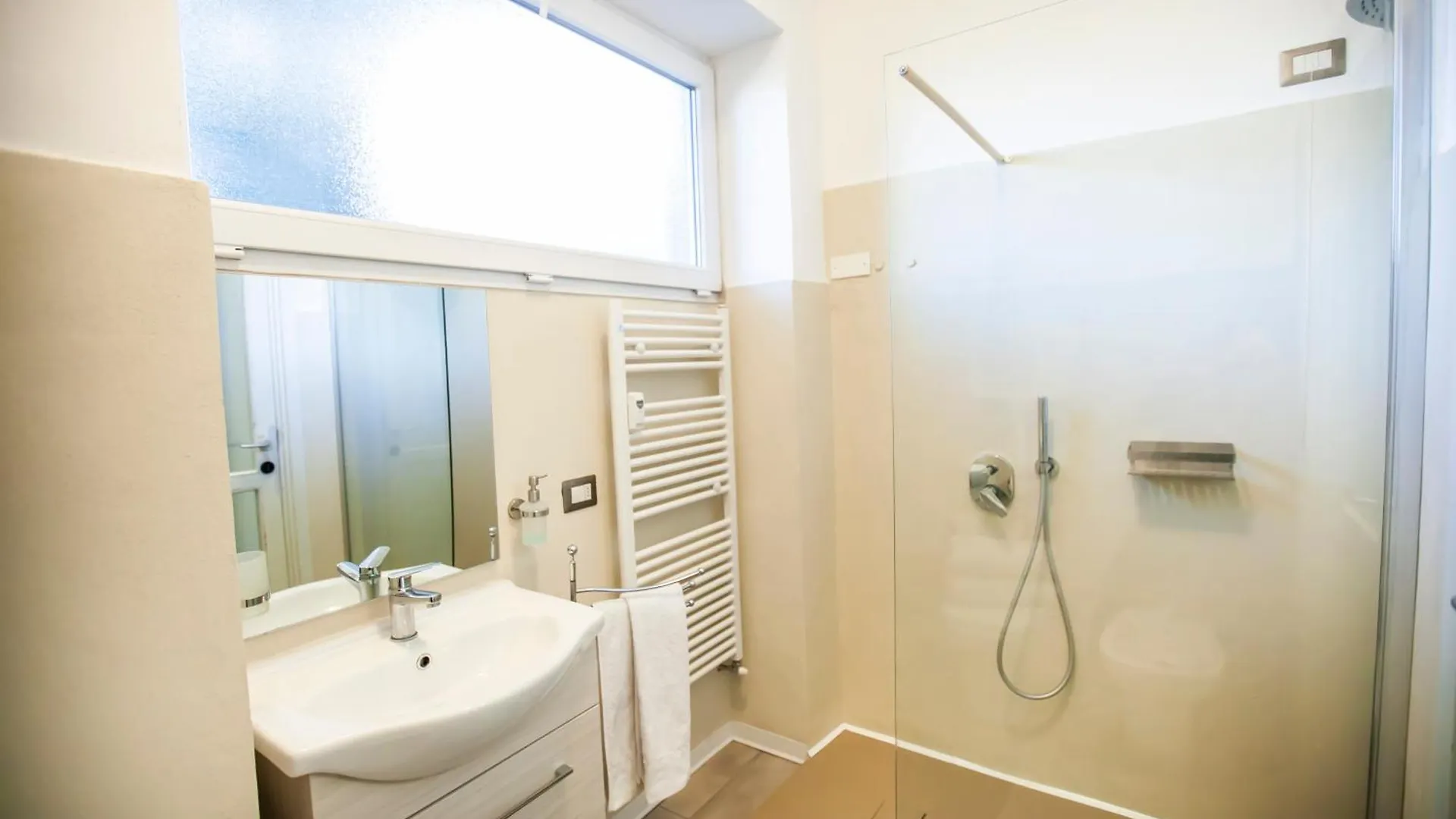 Apartment Cavallotti4 Como
